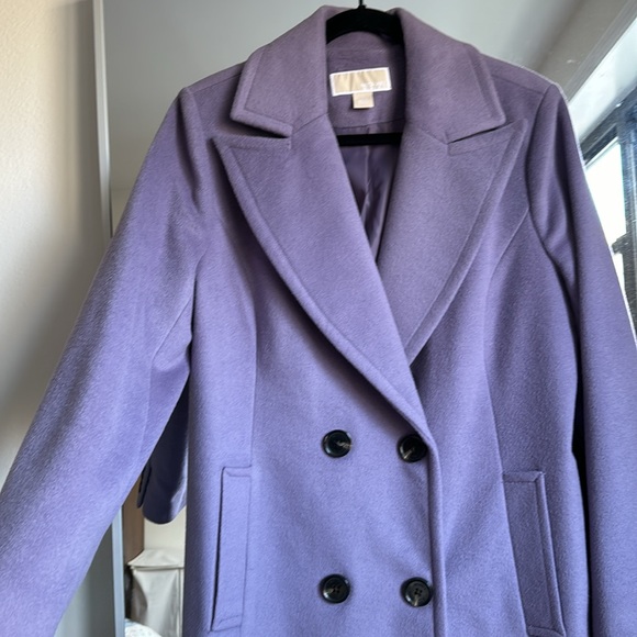 Michael Kors double breasted lilac coat - Picture 3 of 7